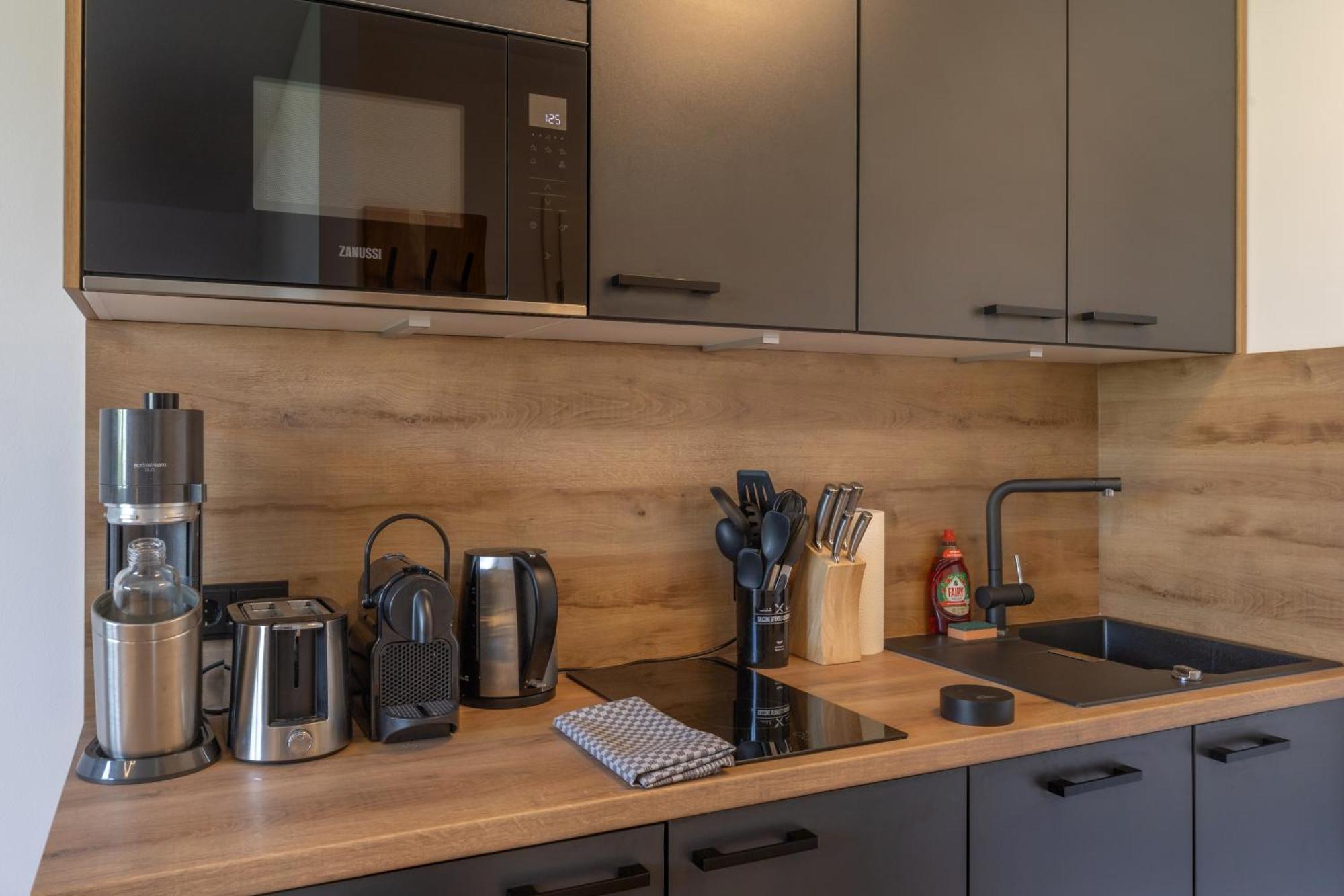 Sweethome - Super Zentral Und Modern, Kueche, Wifi Munich Exterior photo